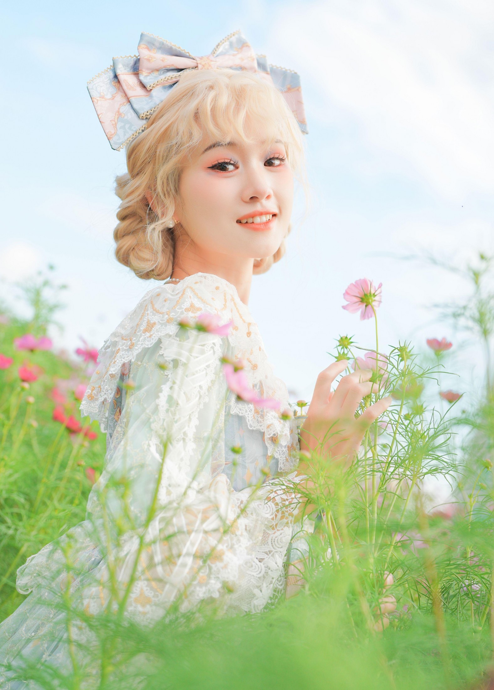 暴躁的果酱大爷 – 《格桑花人像拍摄》[22P]